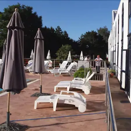 Agape Hotel Niort- Bessines 2* Bessines
