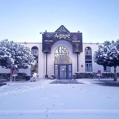 Agape Niort- ホテル