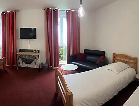Agape Hotel Niort- Bessines 2* Bessines