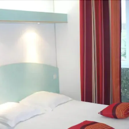 Agape Hotel Niort- Bessines 2*