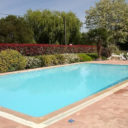 Hotell Agape Niort- Bessines